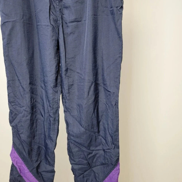 Vintage Wind Pants - Picture 2 of 5
